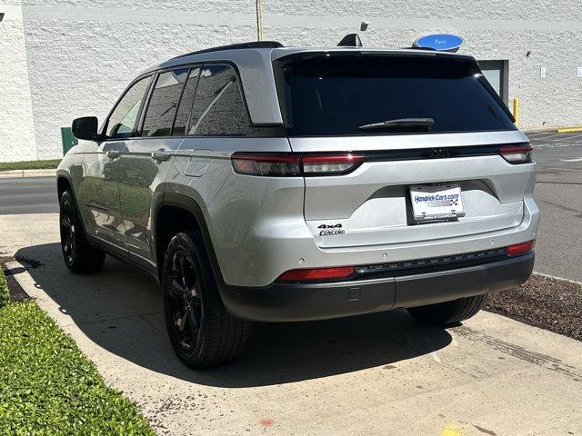 used 2022 Jeep Grand Cherokee car, priced at $31,281