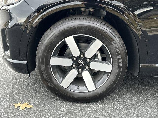 new 2026 Honda Prologue car, priced at $52,450