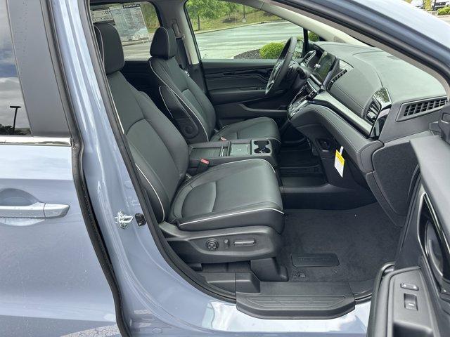 new 2026 Honda Odyssey car, priced at $48,728
