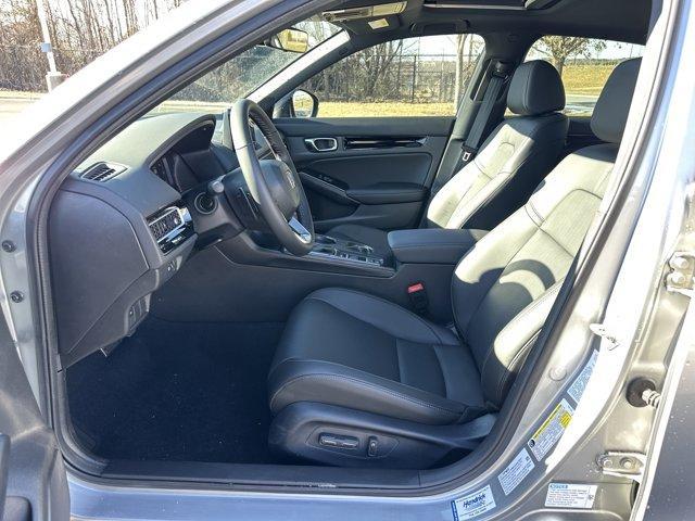 new 2025 Honda Civic Hybrid car, priced at $31,300