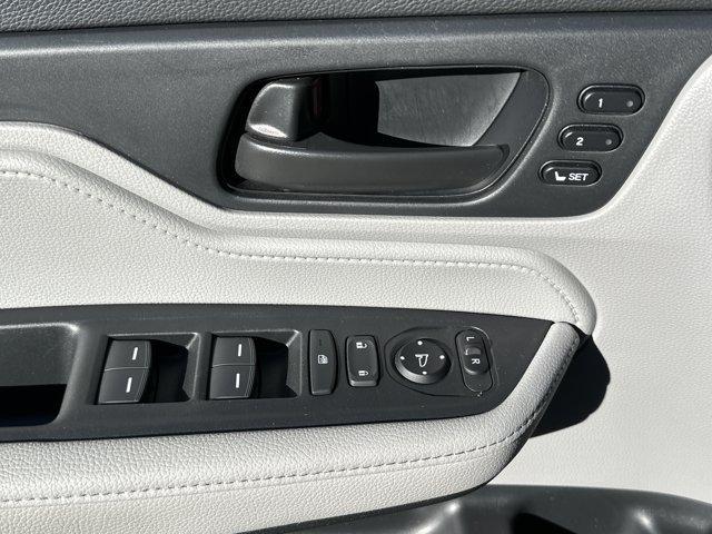 used 2023 Honda Odyssey car, priced at $36,782