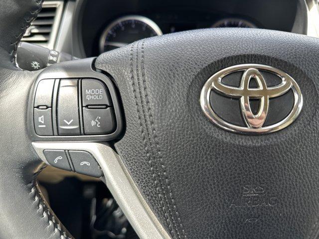 used 2017 Toyota Highlander car, priced at $22,981