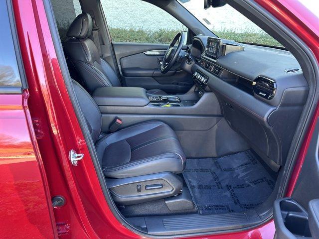 used 2025 Honda Pilot car, priced at $46,989