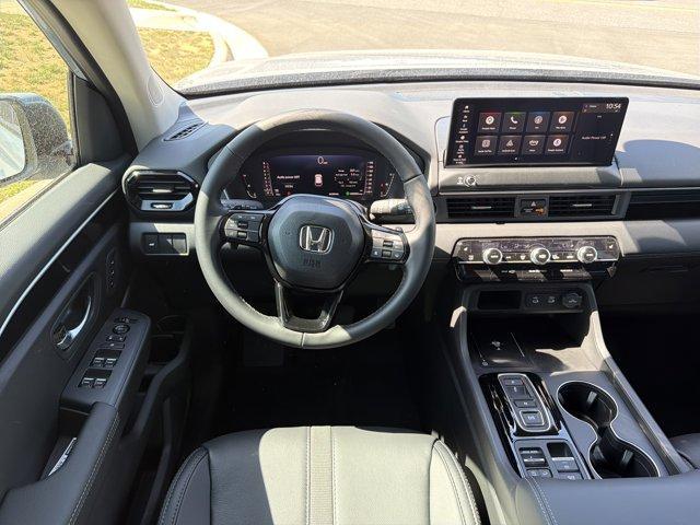new 2026 Honda Pilot car, priced at $48,545