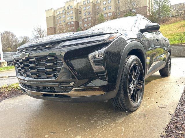 used 2025 Chevrolet Trax car, priced at $24,982