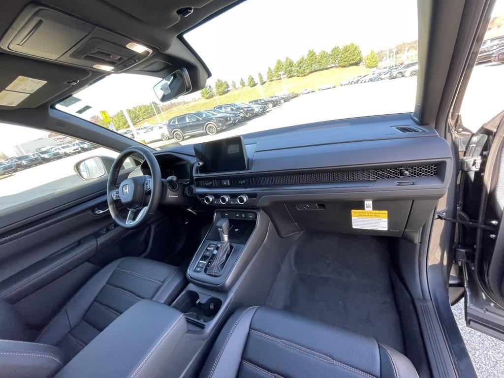 new 2026 Honda CR-V Hybrid car, priced at $40,847