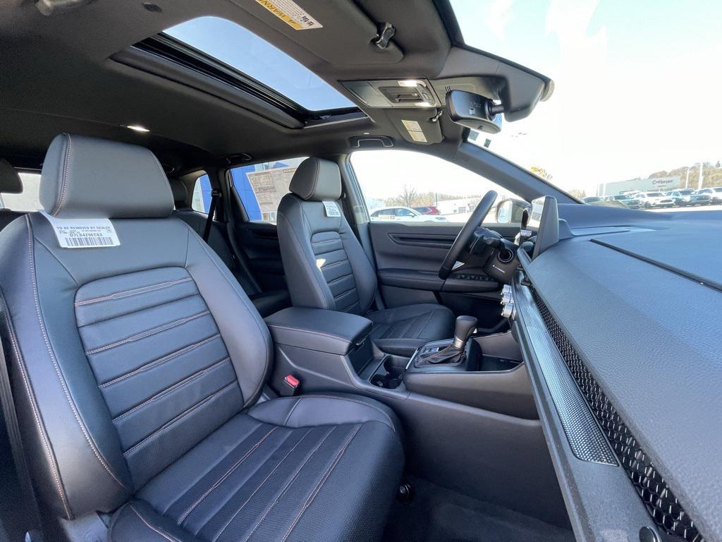 new 2026 Honda CR-V Hybrid car, priced at $40,847