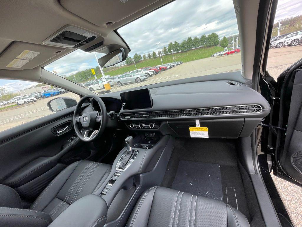 new 2026 Honda HR-V car, priced at $32,303