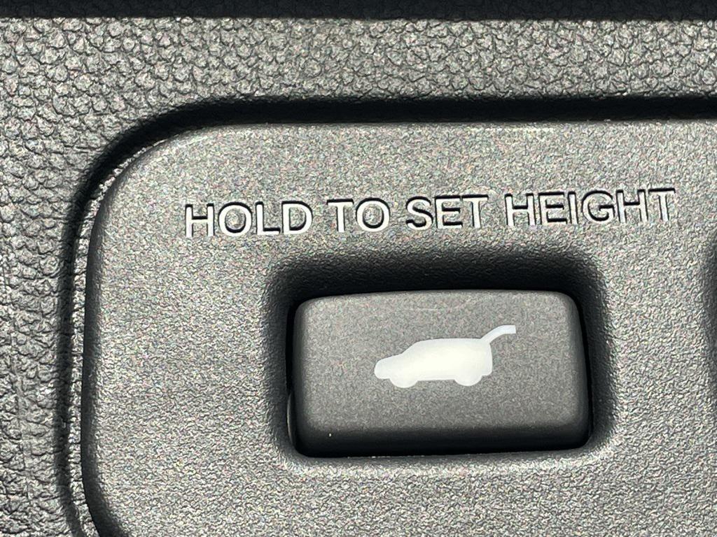 new 2025 Honda Pilot car, priced at $49,602