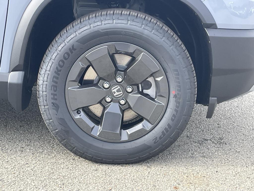 new 2026 Honda Passport car, priced at $45,705