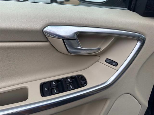 used 2015 Volvo XC60 car, priced at $9,871