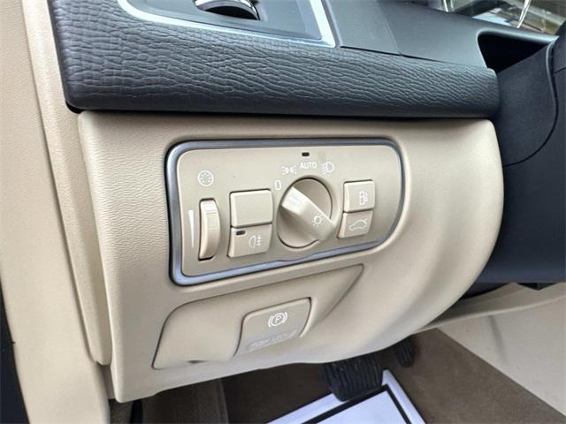 used 2015 Volvo XC60 car, priced at $9,871