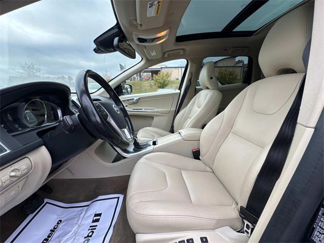 used 2015 Volvo XC60 car, priced at $9,871