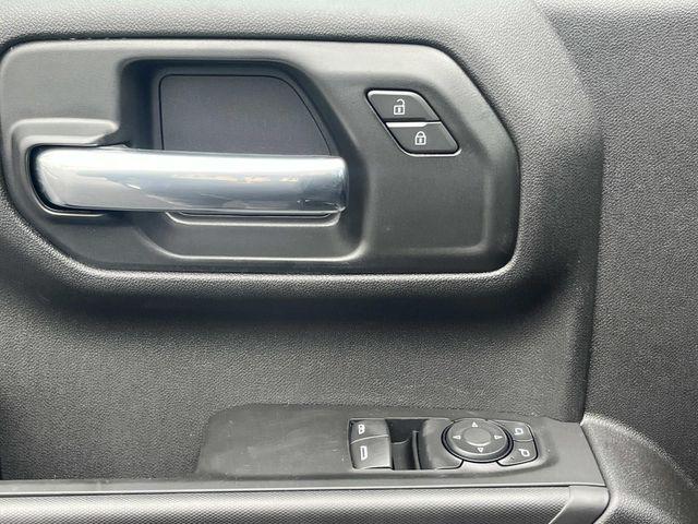 new 2026 GMC Sierra 1500 car, priced at $43,355