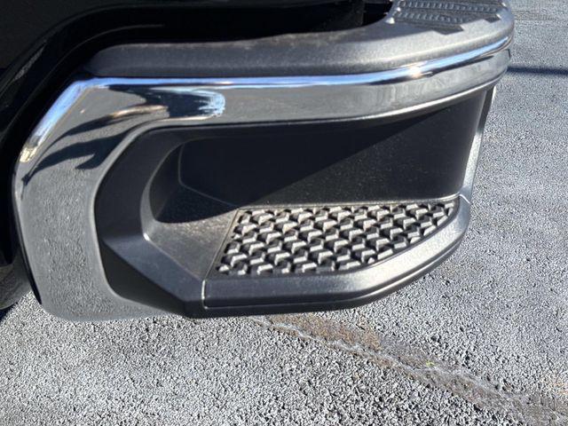 new 2026 GMC Sierra 1500 car, priced at $43,802