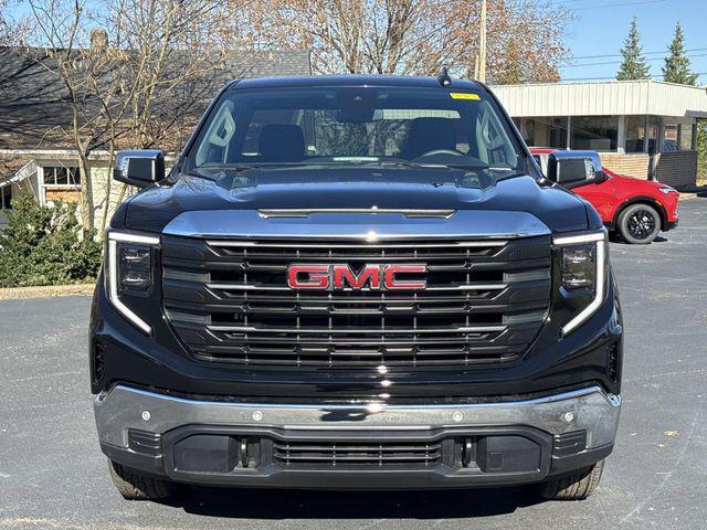 new 2026 GMC Sierra 1500 car, priced at $43,802