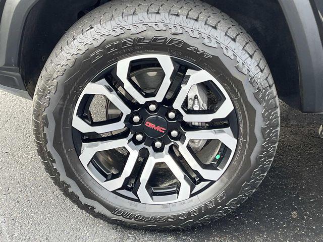 used 2025 GMC Canyon car, priced at $43,573