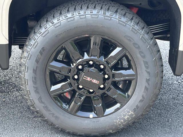 new 2026 GMC Sierra 2500 car, priced at $88,017