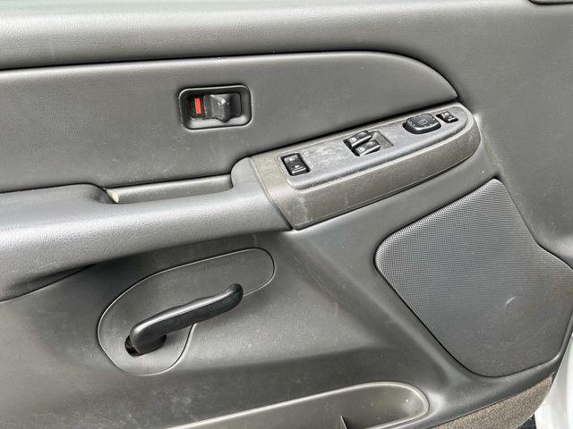 used 2005 GMC Sierra 1500 car, priced at $12,773