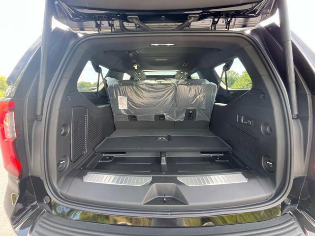 new 2025 GMC Yukon XL car, priced at $99,000