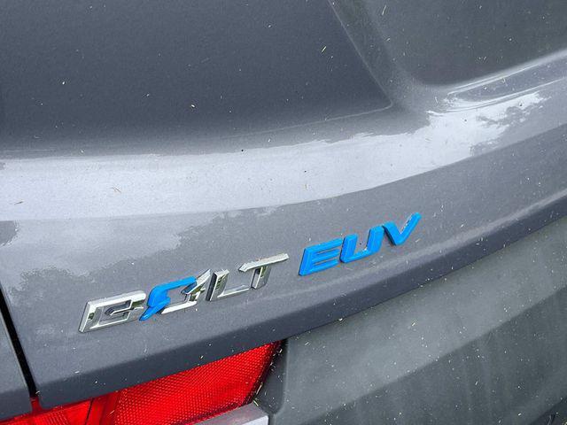 used 2022 Chevrolet Bolt EUV car, priced at $17,212