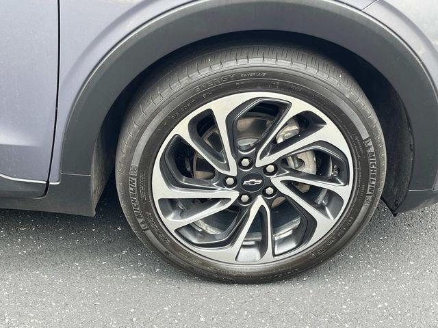 used 2022 Chevrolet Bolt EUV car, priced at $17,212