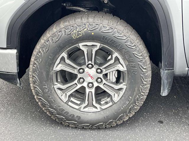 new 2026 GMC Sierra 1500 car, priced at $54,061