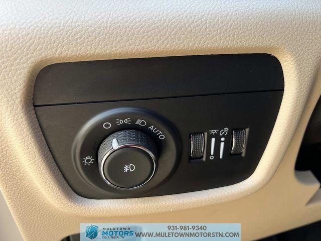 used 2024 Jeep Grand Cherokee car, priced at $34,900