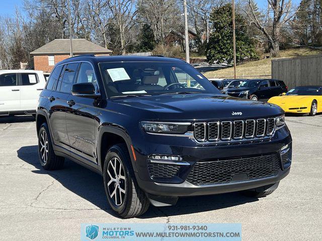 used 2024 Jeep Grand Cherokee car, priced at $34,900