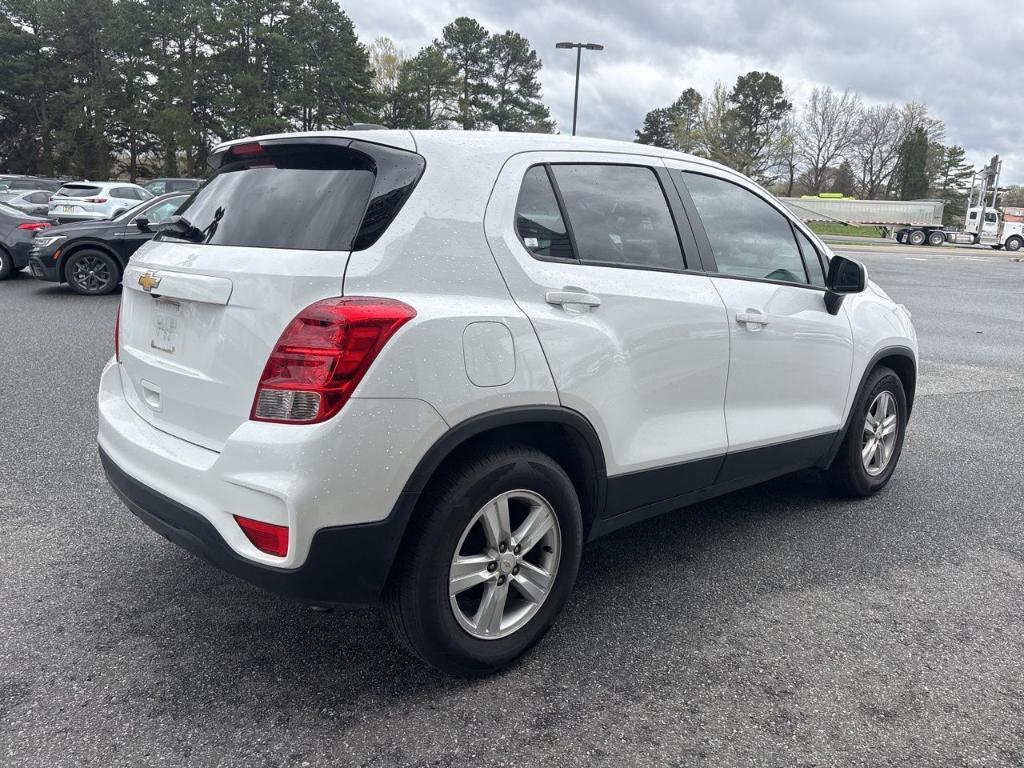 used 2022 Chevrolet Trax car, priced at $15,700