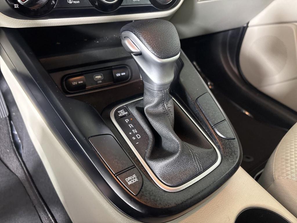 used 2025 Kia Soul car, priced at $19,299