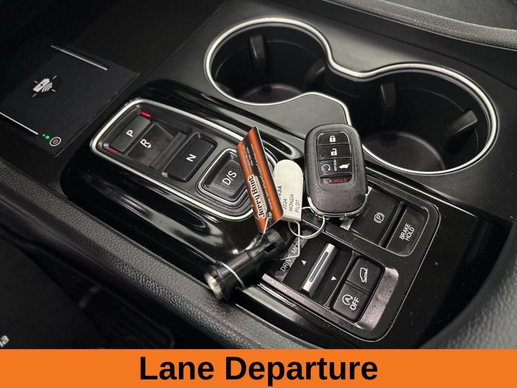 used 2024 Honda Pilot car, priced at $37,599