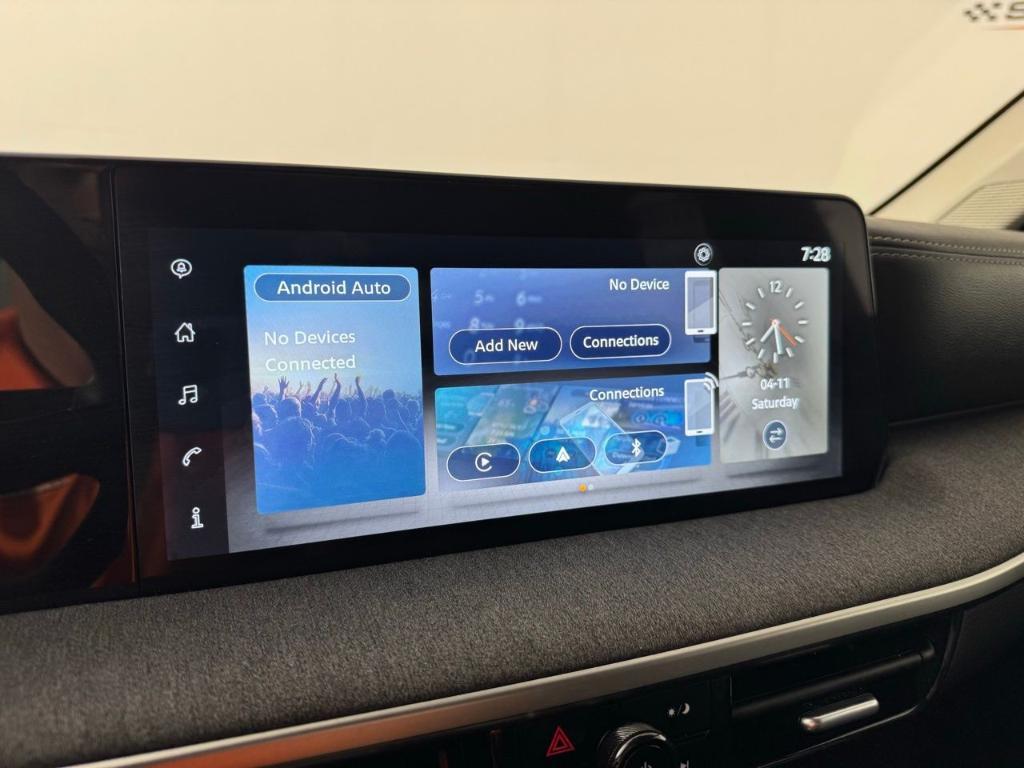 used 2025 Nissan Kicks car