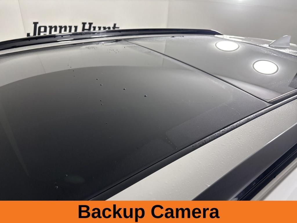 used 2023 Buick Envision car, priced at $25,999