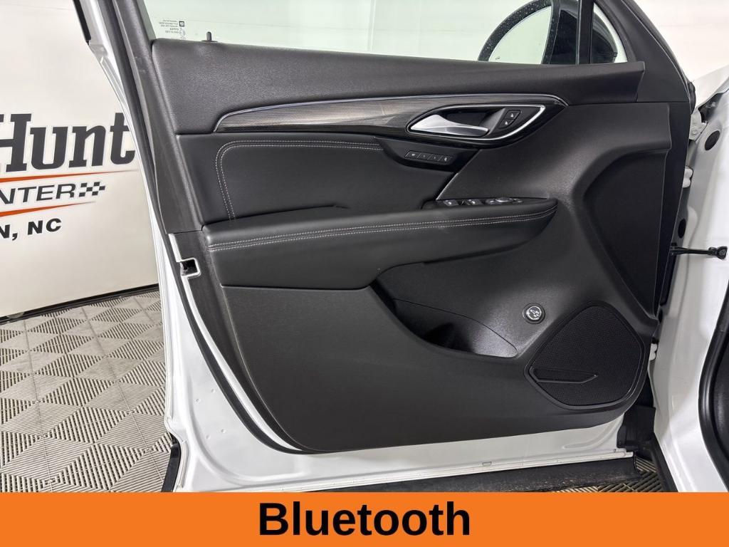 used 2023 Buick Envision car, priced at $25,999