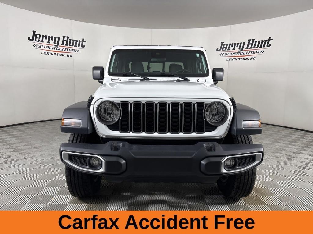 used 2025 Jeep Gladiator car, priced at $33,999
