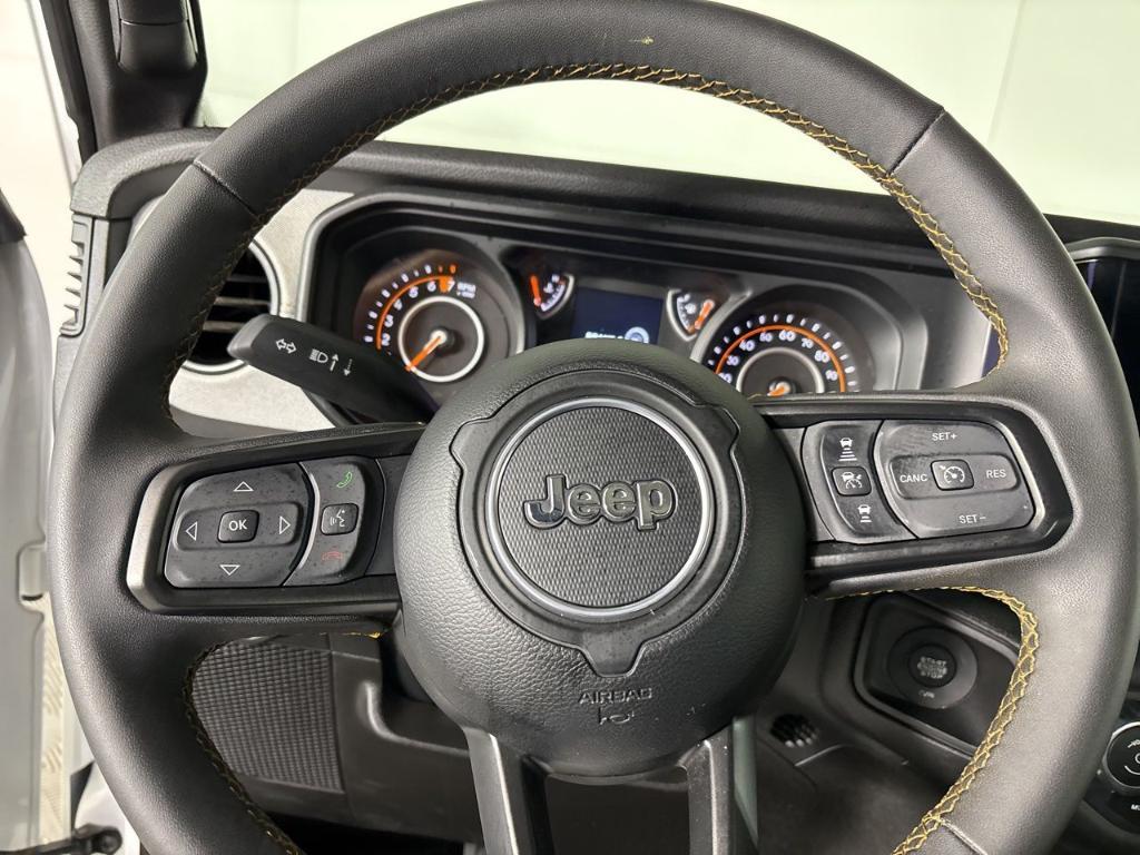 used 2025 Jeep Gladiator car, priced at $33,999