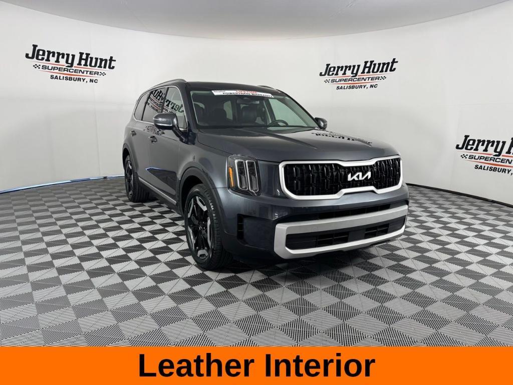 used 2024 Kia Telluride car, priced at $35,000