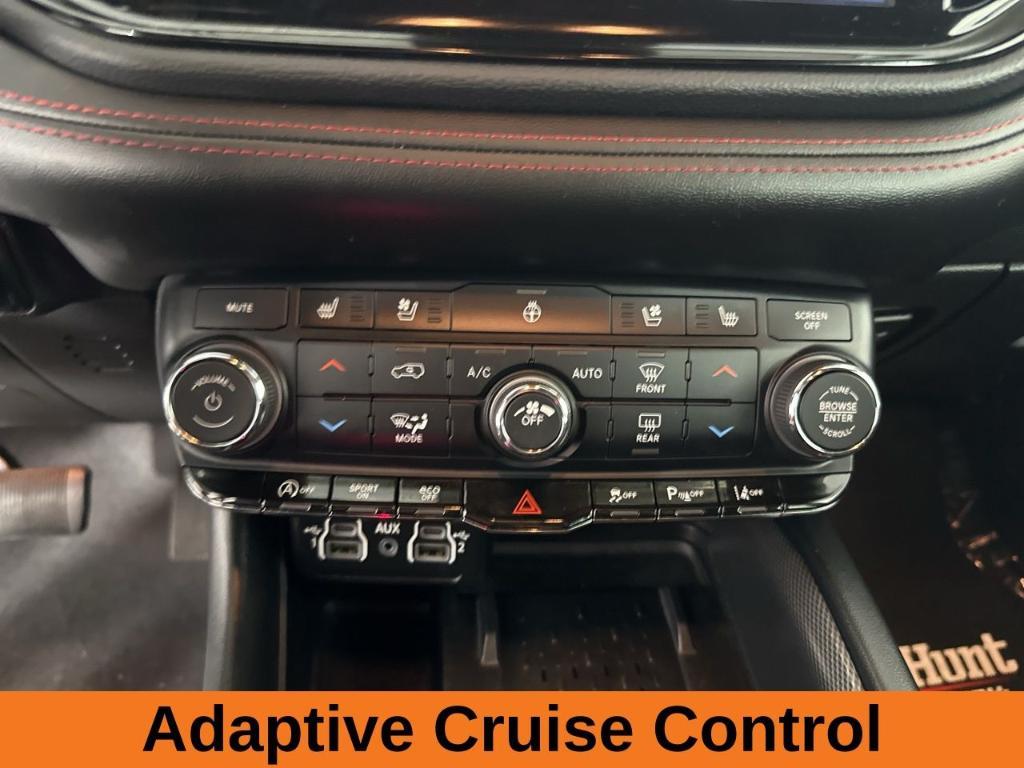 used 2025 Dodge Durango car, priced at $36,599