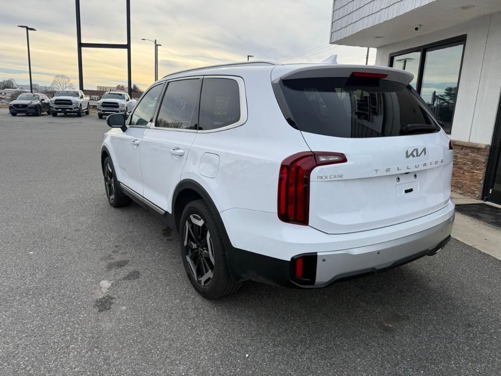 used 2024 Kia Telluride car, priced at $31,461