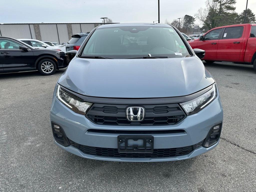 used 2025 Honda Odyssey car, priced at $38,400
