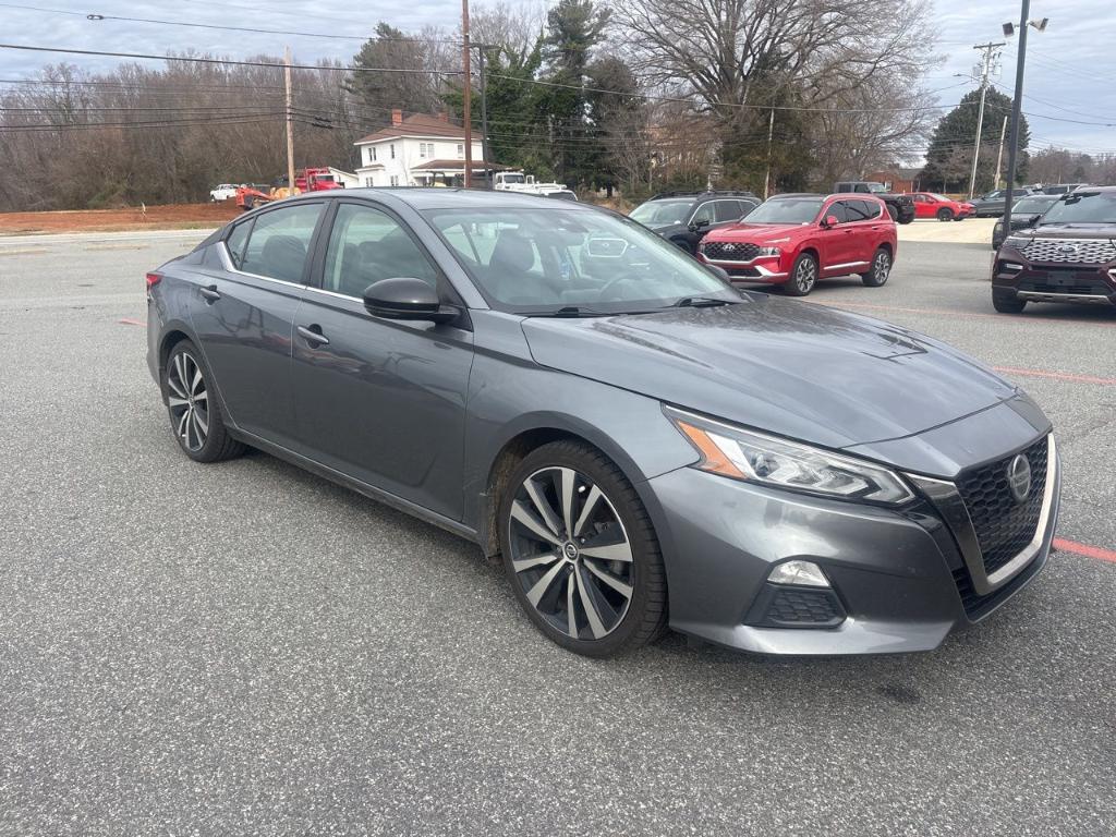 used 2020 Nissan Altima car, priced at $13,123