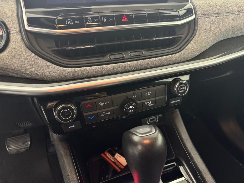 used 2024 Jeep Compass car, priced at $18,300