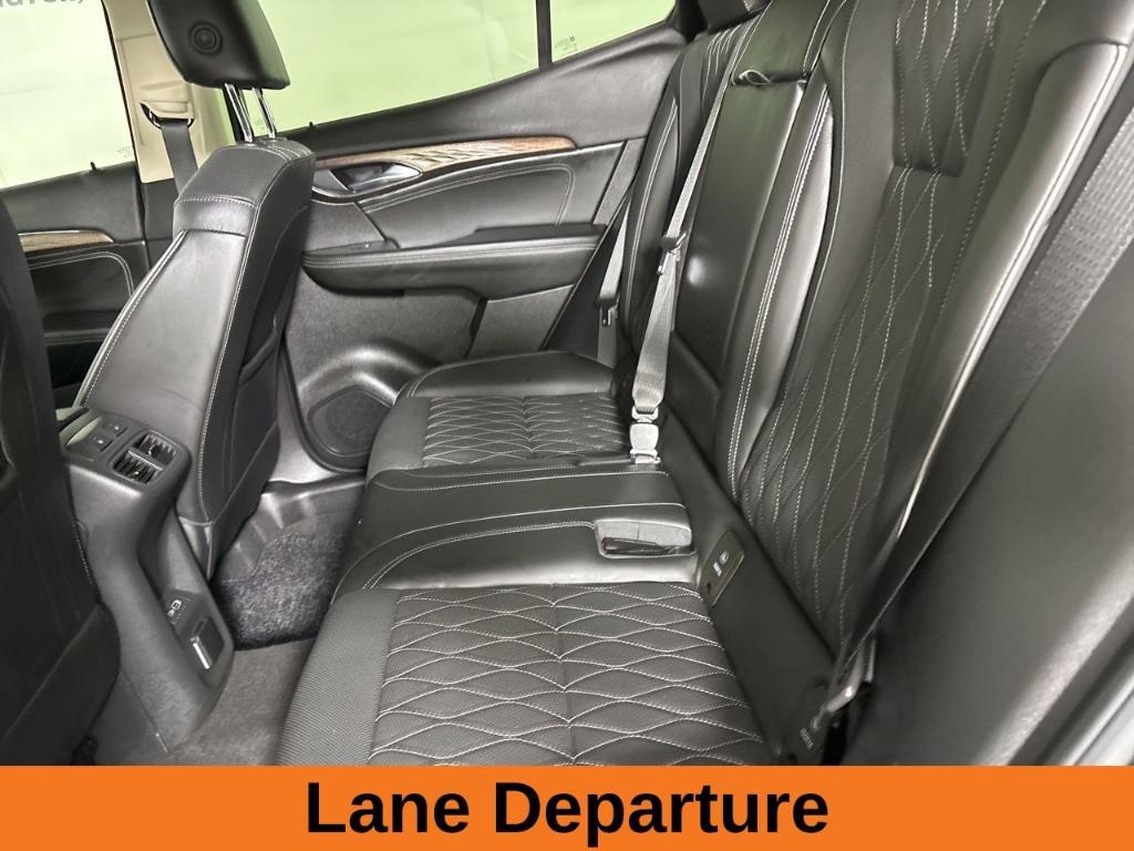 used 2023 Buick Envision car, priced at $30,302