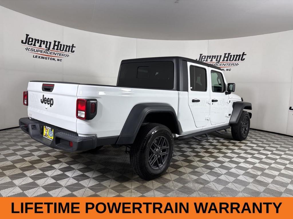 used 2025 Jeep Gladiator car, priced at $35,299