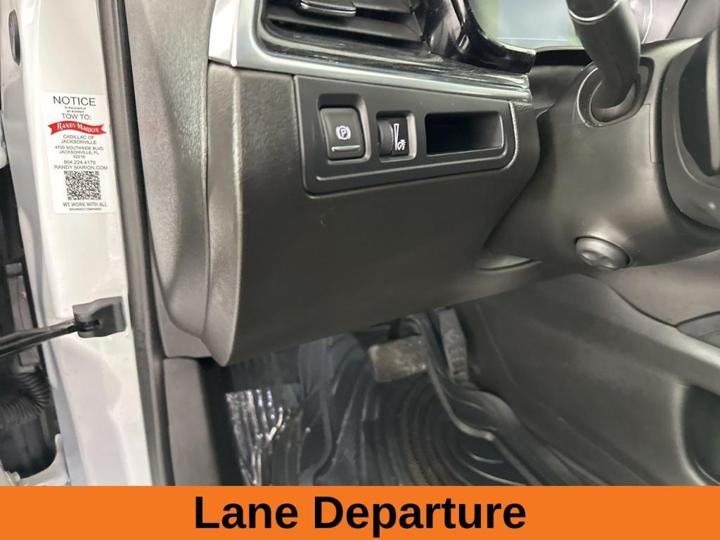 used 2021 Cadillac XT5 car, priced at $24,321