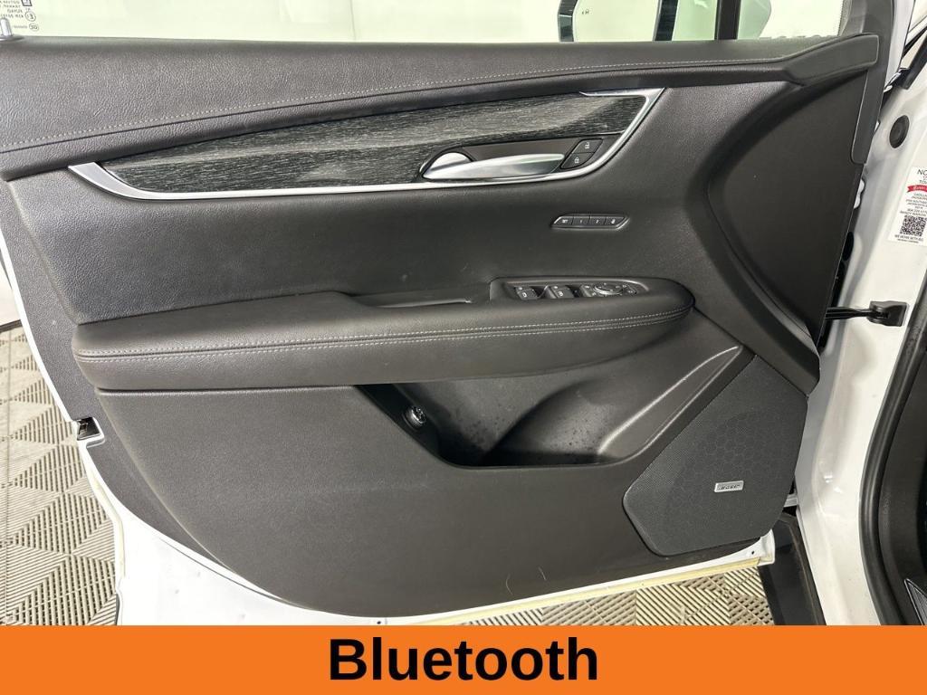 used 2021 Cadillac XT5 car, priced at $24,321