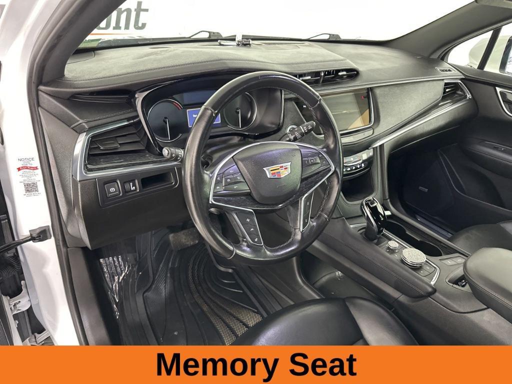 used 2021 Cadillac XT5 car, priced at $24,321