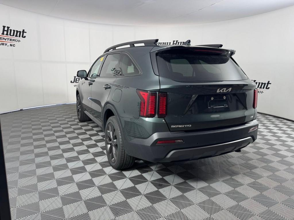 used 2023 Kia Sorento car, priced at $29,453