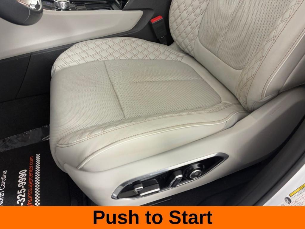 used 2023 Jeep Grand Cherokee car, priced at $40,000